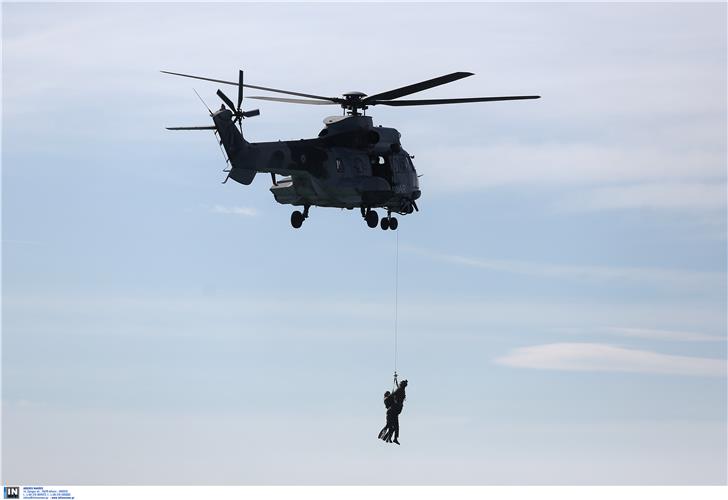 Παλαιό Φάληρο, Φαντασμαγορικό θέαμα, ,Πολεμική Αεροπορία (pics),Πολεμική Αεροπορία,Αρχάγγελο Μιχαήλ